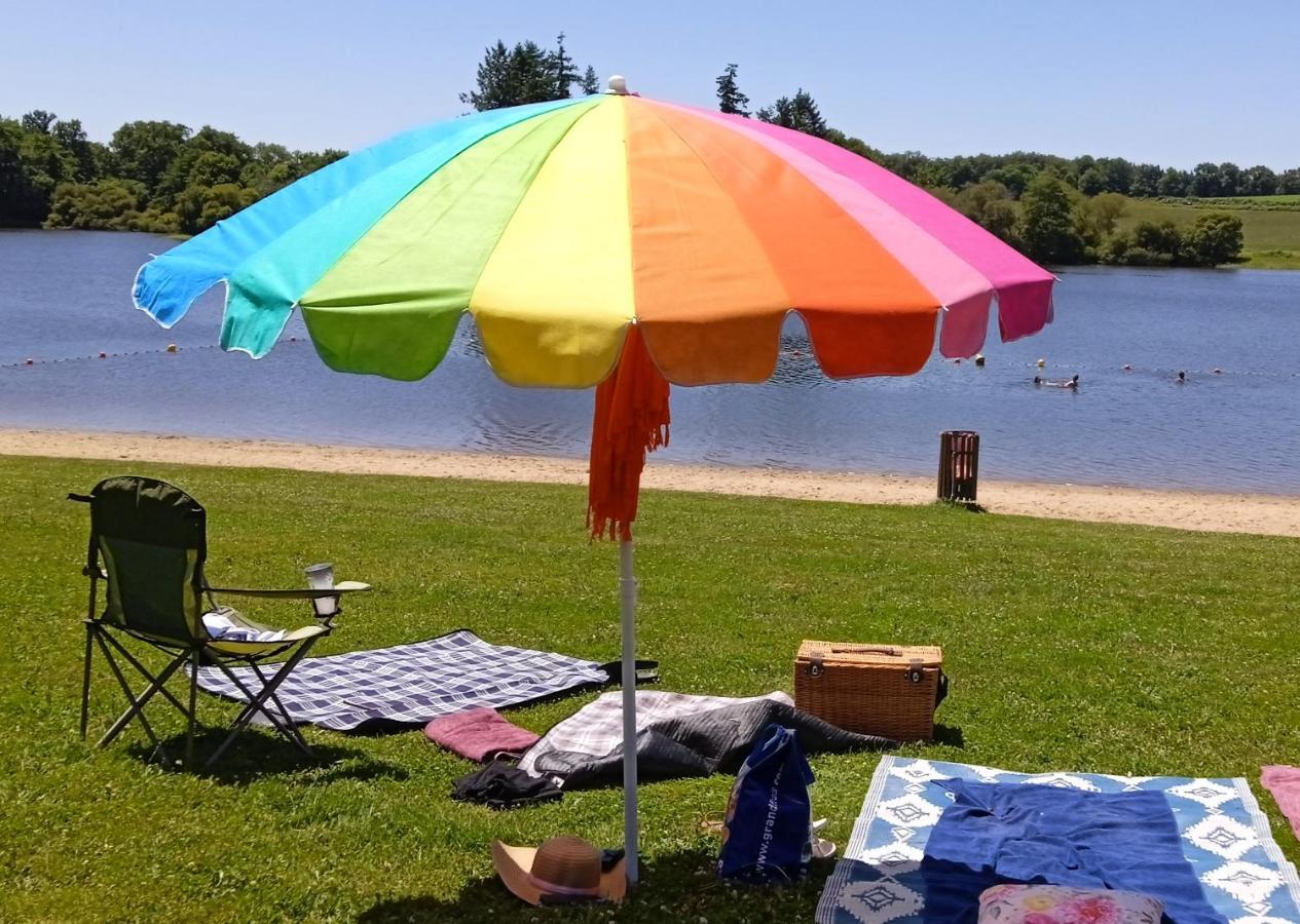 Le Chalet Du Coin Videix Zewnętrze zdjęcie